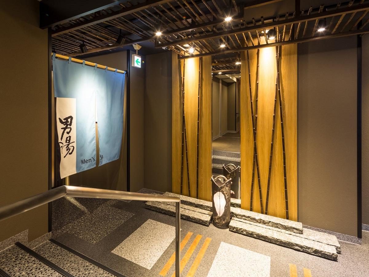 Apa Hotel & Resort Nishishinjuku-Gochome-Eki Tower Tokio Exterior foto
